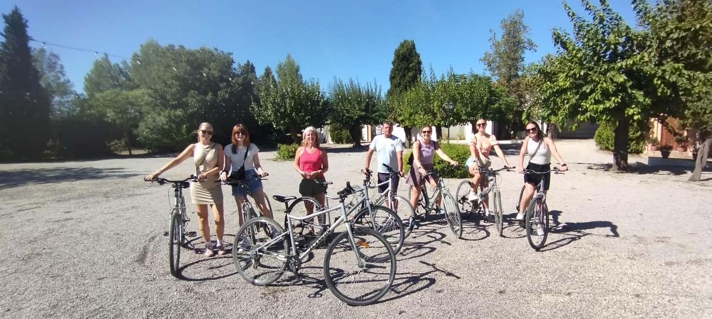 billede nr.10 af aktiviteten Fra Sitges: Cykeltur med vingårdsbesøg og smagning i Vilafranca del Penedès, uploadet af udbyder