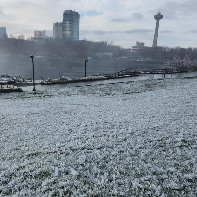 Obraz nr 10 z atrakcji Wodospad Niagara, USA: Wycieczka z przewodnikiem i rejs Maid of the Mist w Wodospad Niagara w USA, przesłany przez organizatora