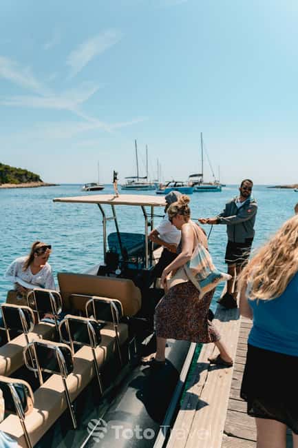 Image N°7 de Split/Podstrana : Grotte bleue, excursion en bateau rapide à Hvar et dans les 6 îles activité à Split, publiée par le prestataire