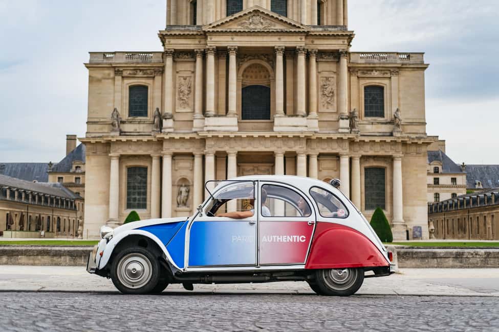 Image N°8 de Paris : 1 heure de visite de la Citroën 2CV d'époque activité à Paris, publiée par le prestataire