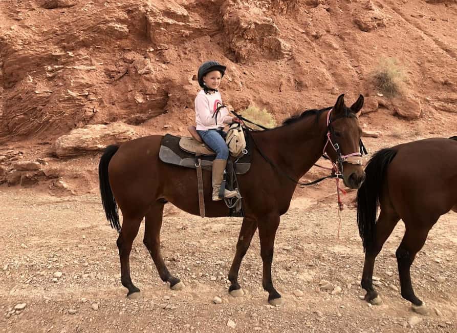 image n.8 of Las Vegas: Sunset Horseback Riding Tour with BBQ Dinner activity in Las Vegas, uploaded by supplier