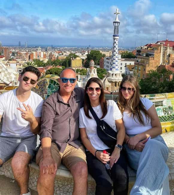 image n.1 of Barcelona & Park Güell: Private Half-Day Tour with Pickup activity in Barcelona, uploaded by supplier