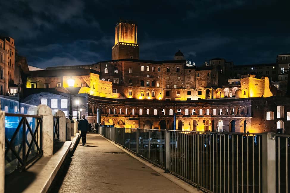 Image N°4 de Rome : visite à pied des sites incontournables de la ville en petit groupe au clair de lune activité à Rome, publiée par le prestataire