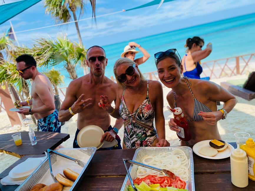 Image N°36 de Nassau : Plongée en apnée dans les récifs, tortues, déjeuner et club de plage privé activité à Bahamas, publiée par le prestataire
