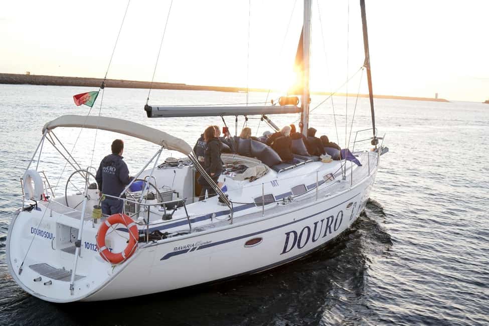 imagem n.22 de Porto: Cruzeiro de charme em veleiro com vinho do Porto, opção de pôr do sol atividade em São Pedro da Afurada, carregada pelo fornecedor