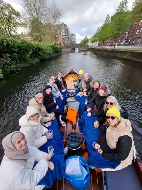 Bild Nr. 6 von Den Haag: Private Bootstour für bis zu 10 Personen Aktivität in Den Haag, hochgeladen vom Anbieter