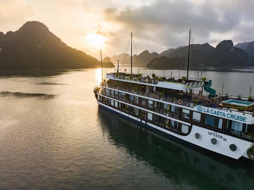 image n.53 of 2-Day: Halong Lan Ha Bay 5 Stars Cruises w/Balcony & Bathtub activity in Ha Long, uploaded by supplier