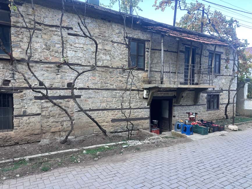 Bild Nr. 18 von Von Tirana: Ohrid-See, Drilon, Lin, Pogradec mit Mittagessen Aktivität in St. Naum, hochgeladen vom Anbieter
