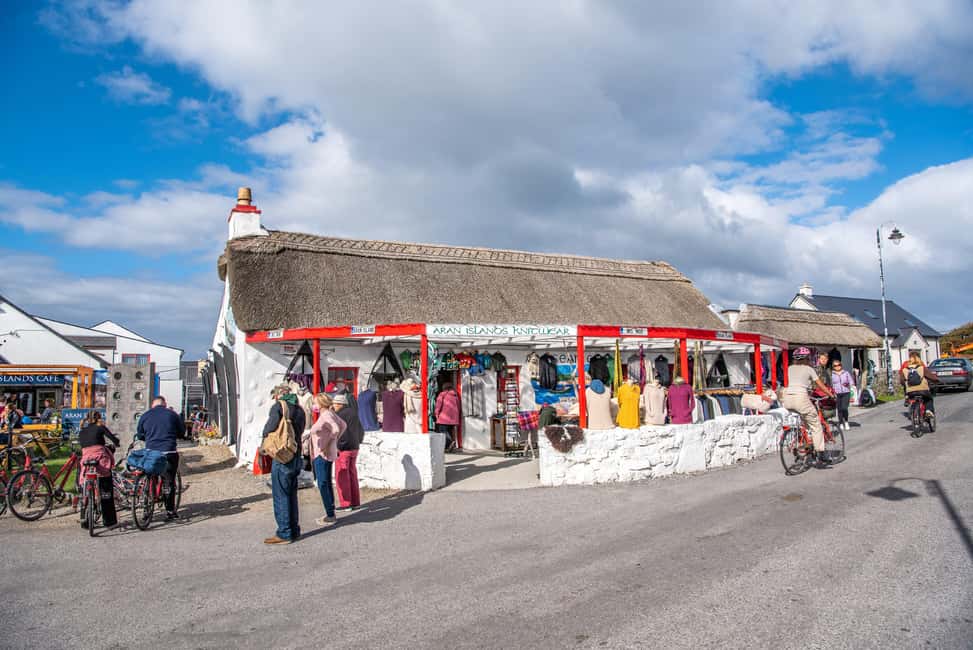 Obraz nr 6 z atrakcji Z Galway: Jednodniowy rejs na Wyspy Aran i Klify Moheru w Connacht, przesłany przez organizatora