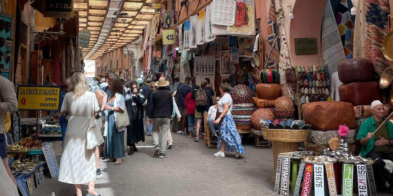 Image N°4 de Marrakech : Madrassa Ben Youssef, Jardin secret et visite de la Médina activité à Marrakech, publiée par le prestataire