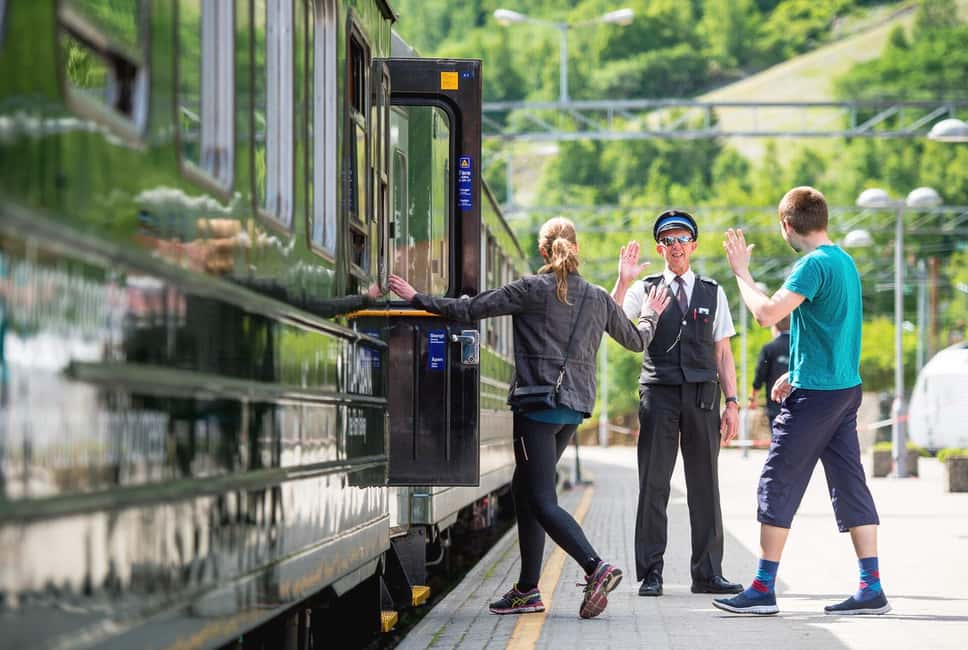 Image N°15 de Bergen : visite privée, croisière dans le Nærøyfjord et chemin de fer de Flåm activité à Flåm, publiée par le prestataire