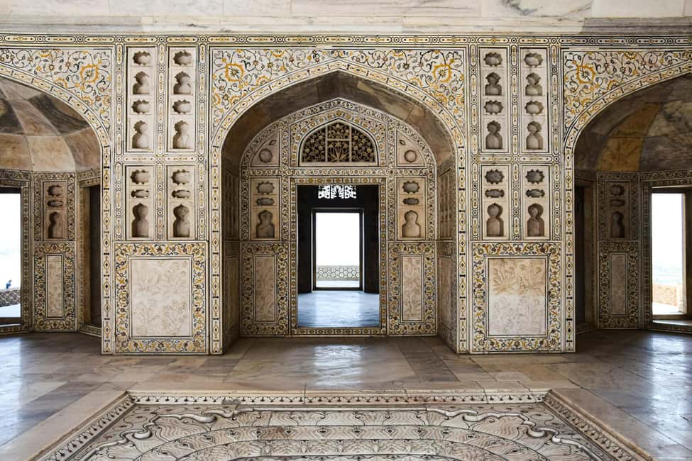 imagem n.4 de De Deli: Excursão de um dia ao Taj Mahal e Agra em comboio super-rápido atividade em Agra, carregada pelo fornecedor