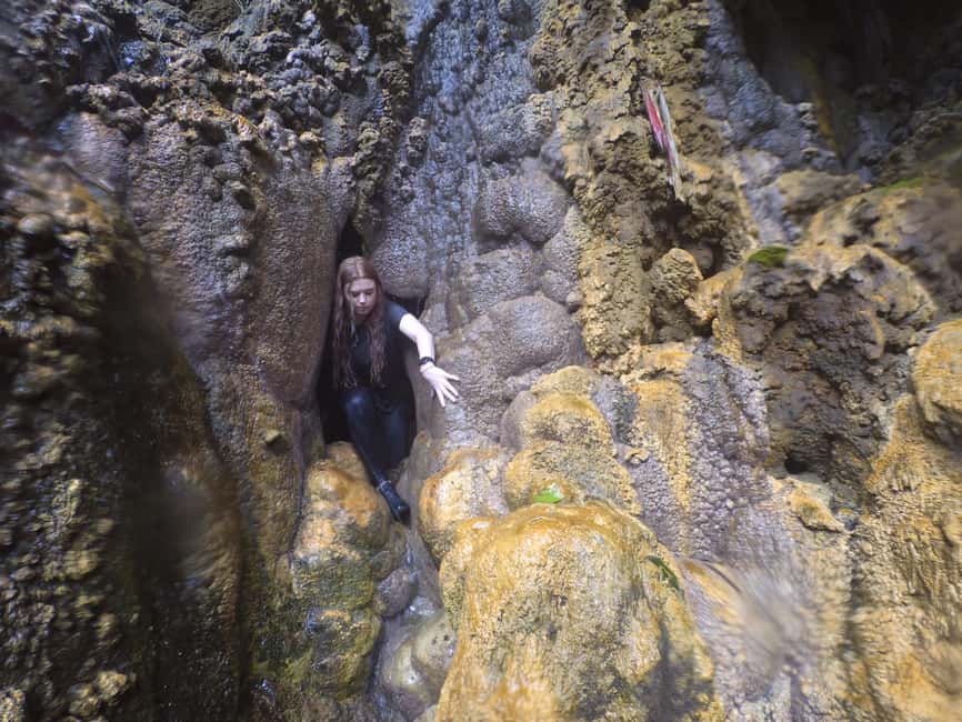 image n.22 of Tumpak Sewu: 1 Day Private Trip from Malang or Surabaya activity in Java, uploaded by supplier