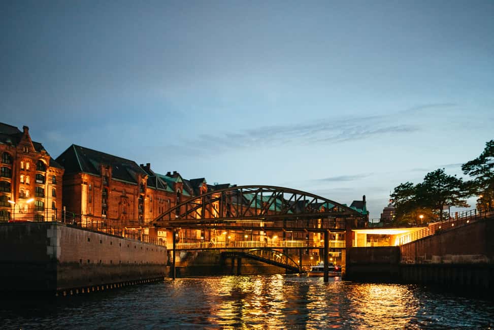 image n.16 of Hamburg: 1-Hour Harbor Evening Lights Cruise activity in Hamburg, uploaded by supplier