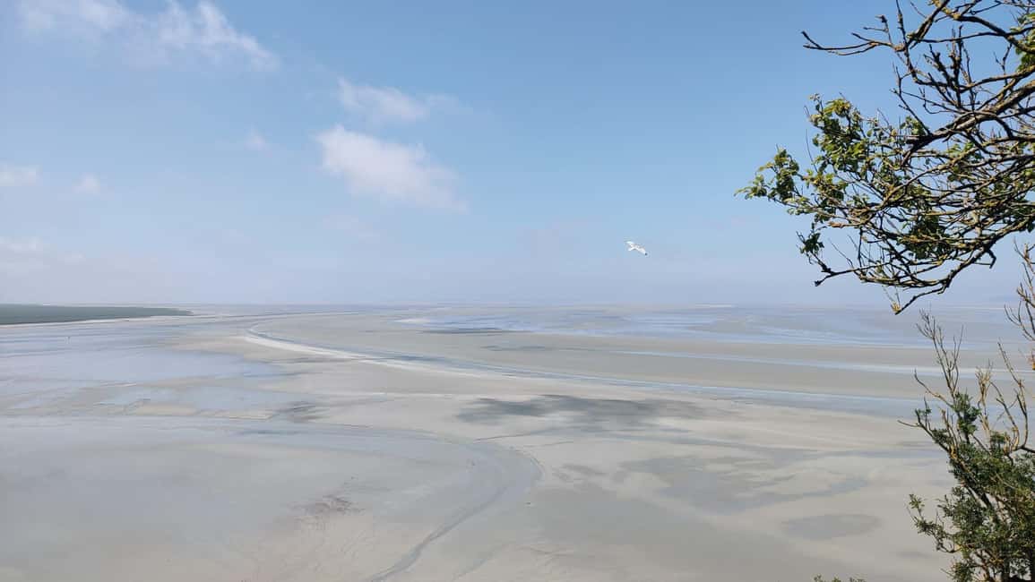 image n.3 of Mont-Saint-Michel: Private Guided Tour with Abbey Entrance activity in Normandy, uploaded by supplier