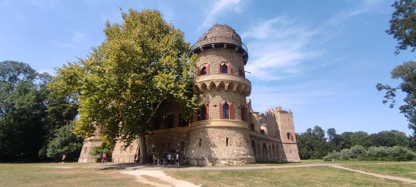 image n.19 of From Vienna and Bratislava: Moravia: Lednice Castle and park activity in Breclav, uploaded by supplier