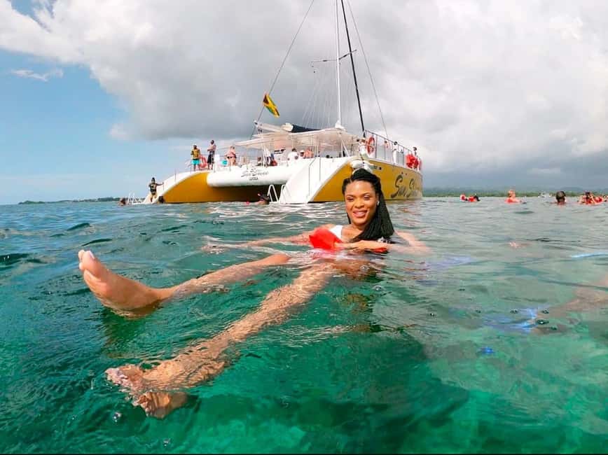 imagem n.14 de De Falmouth/Ocho Rios: Praia de Negril e cruzeiro de catamarã atividade em Montego Bay, carregada pelo fornecedor