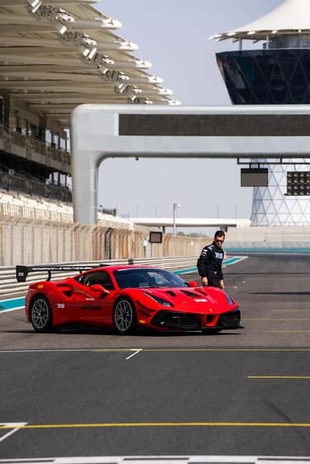 image n.4 of Abu Dhabi: Yas Marina Circuit Ferrari 488 Challenge activity in Abu Dhabi, uploaded by supplier
