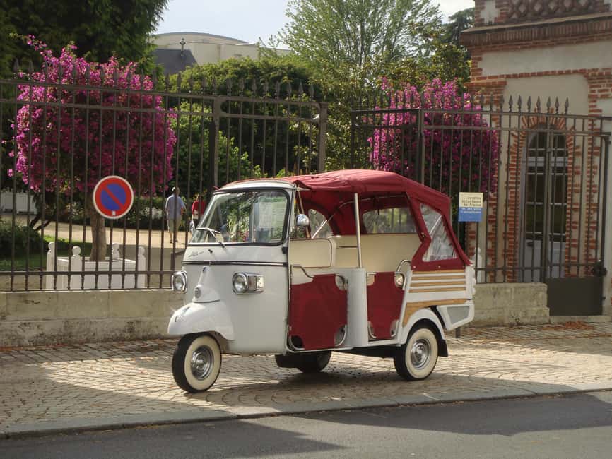 imagen n.º 2 de Tours: visita del centro histórico de la ciudad. actividad en Excursiones, Francia, subida por el proveedor