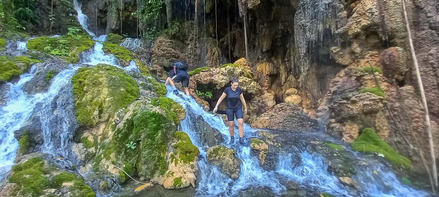image n.23 of Tumpak Sewu: 1 Day Private Trip from Malang or Surabaya activity in Java, uploaded by supplier