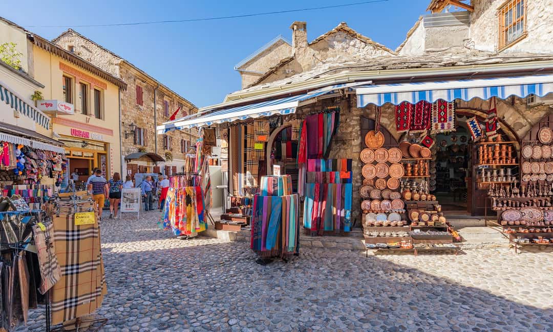 Immagine nº 8 di Dubrovnik: Gita di un giorno a Mostar e alle Cascate di Kravica attività a Cantone dell'Erzegovina-Narenta, caricata dal fornitore