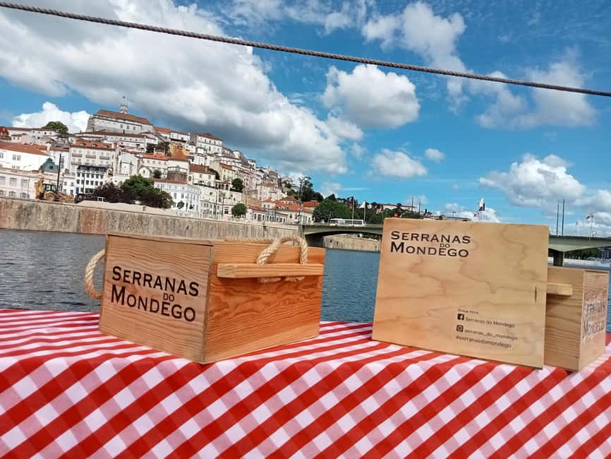 image n.4 of Coimbra: Barca Serrana Traditional Boat Trip activity in Sao Joao de Areias, uploaded by supplier