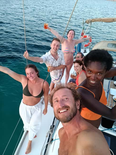 image n.13 of Alghero: Daily Sailing Experience with lunch onboard activity in Sardinia, uploaded by supplier