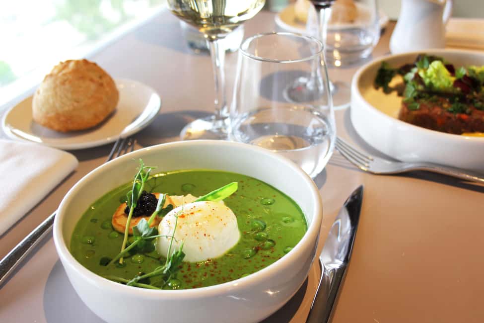 image n.22 of Paris: Elegant Dinner with Drinks in the Eiffel Tower activity in Paris, uploaded by supplier