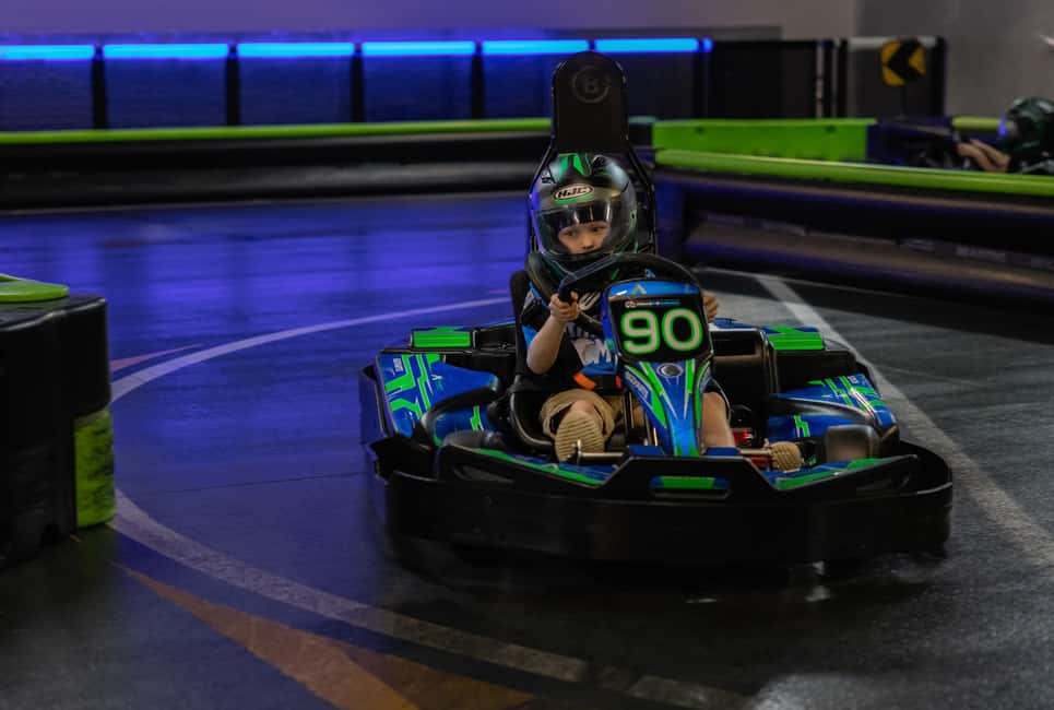 imagem n.2 de Orlando: Bilhete para a atração Andretti Indoor Karting atividade em Orlando, carregada pelo fornecedor