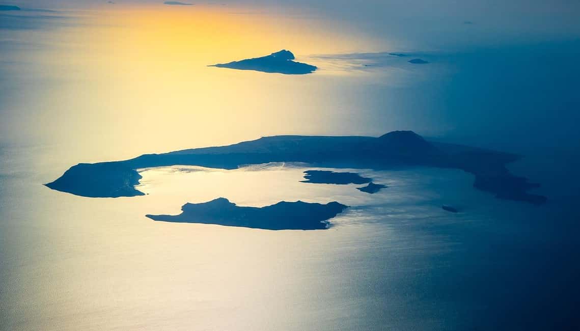 image n.16 of Heraklion: Guided Santorini Day Trip with Ferry Cruise activity in Heraklion, uploaded by supplier