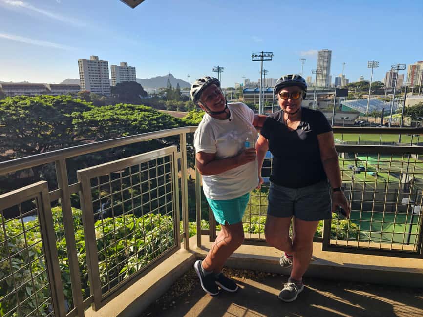 Immagine nº 16 di Oahu: Giro in bici elettrica a Waikiki ed escursione alle cascate di Manoa attività a Honolulu, caricata dal fornitore