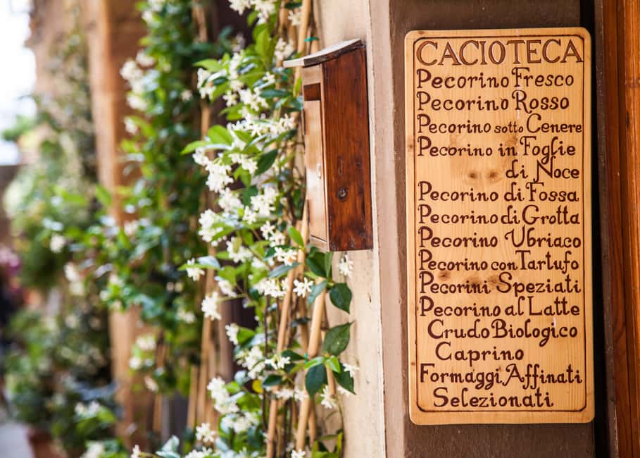 Immagine nº 9 di Firenze: Monteriggioni e Val d'Orcia Degustazione di vini opzionale attività a Monteriggioni, caricata dal fornitore
