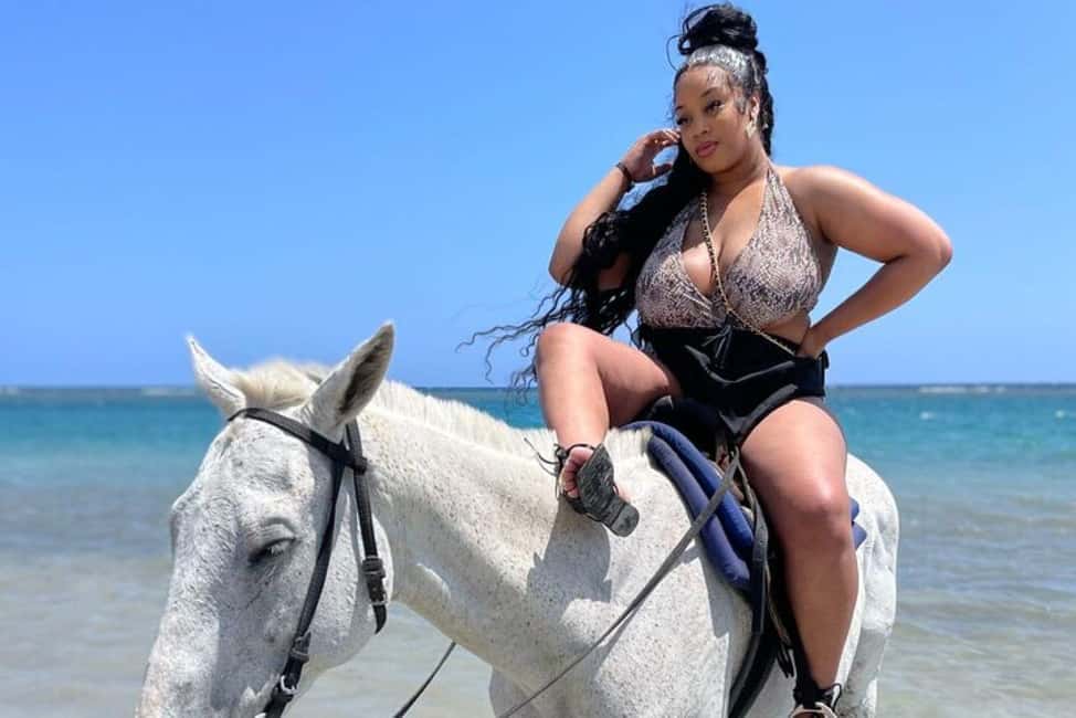 imagem n.3 de Montego Bay: Passeio a cavalo e aventura de natação atividade em Montego Bay, carregada pelo fornecedor