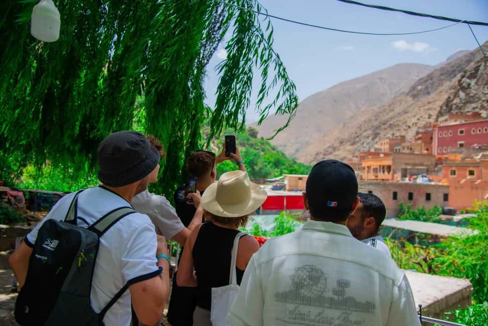 imagen n.º 21 de Marrakech: cascadas de Ourika, montañas del Atlas, guía + almuerzo actividad en Marrakech-Safí, subida por el proveedor