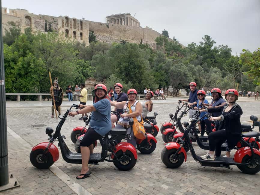 Atina içindeki Atina: Ödüllü Akropolis Rehberli e-Scooter Turu etkinliğinin tedarikçi tarafından yüklenen 7 no'lu görseli