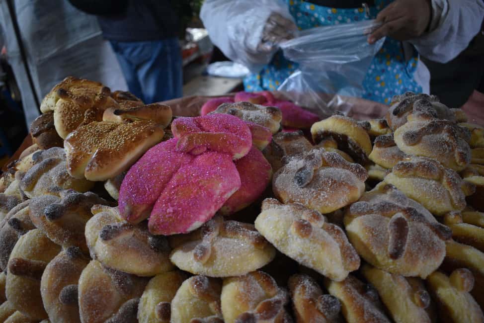 imagen n.º 4 de Ciudad de México: tour por el mercado del Día de Muertos y degustación de chiles actividad en Ciudad de México, subida por el proveedor