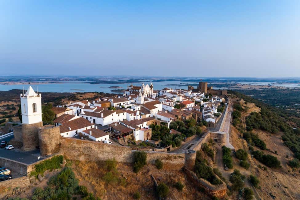 imagem n.2 de Viagem de 1 dia a Évora e Monsaraz - Grupo pequeno atividade em Évora, carregada pelo fornecedor