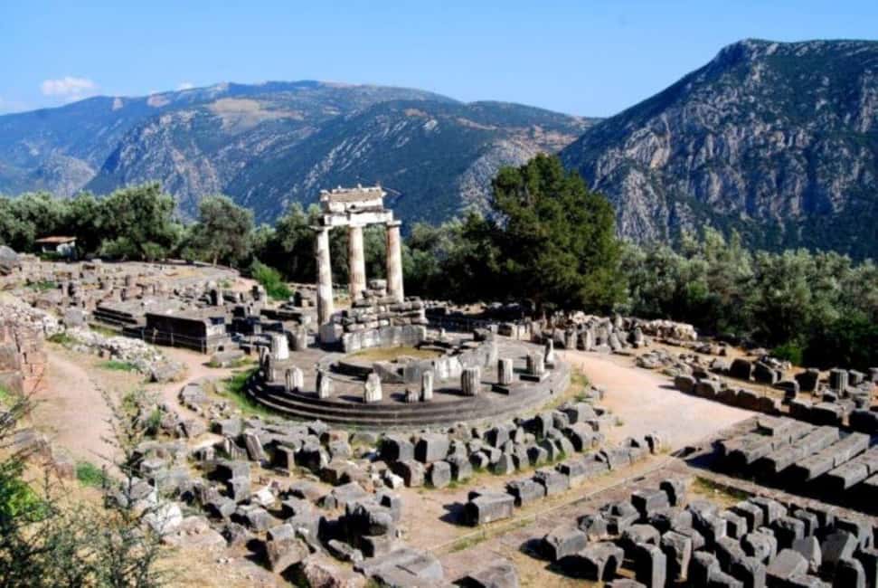 image n.7 of From Athens: 2-Day Delphi, Meteora, and Thermopylae Tour activity in Kalabaka, uploaded by supplier
