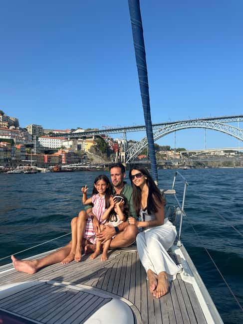 imagem n.23 de Porto: Cruzeiro de charme em veleiro com vinho do Porto, opção de pôr do sol atividade em São Pedro da Afurada, carregada pelo fornecedor