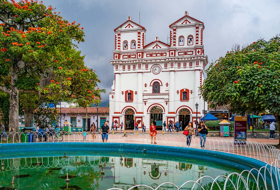 image n.43 of Medellin: Guatape Tour with Boat, Breakfast, Lunch & Llamas activity in Marinilla, uploaded by supplier