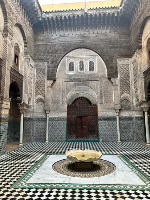 Image N°14 de Fès : Musée, Madrasa Al Attarine, tannerie et visite de la médina activité à Fès, publiée par le prestataire