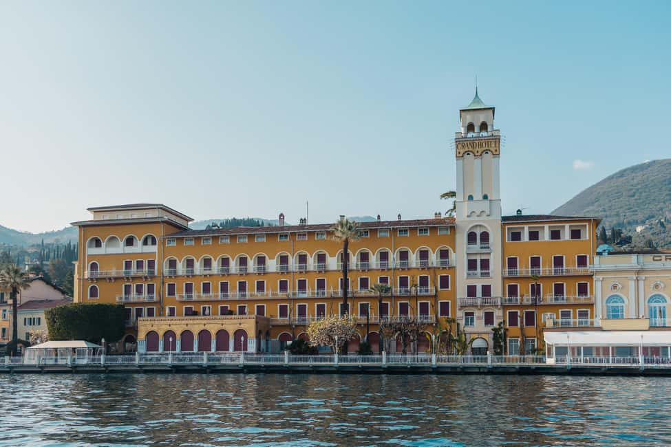 Immagine nº 8 di Lago di Garda: Crociera privata al tramonto a Isola del Garda attività a Lombardia, caricata dal fornitore