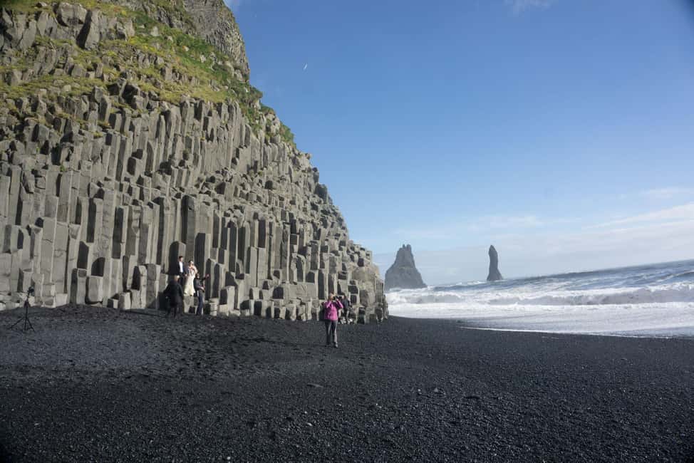 imagen n.º 2 de Reikiavik: Excursión de Aventura por la Costa Sur actividad en Suðurland, subida por el proveedor
