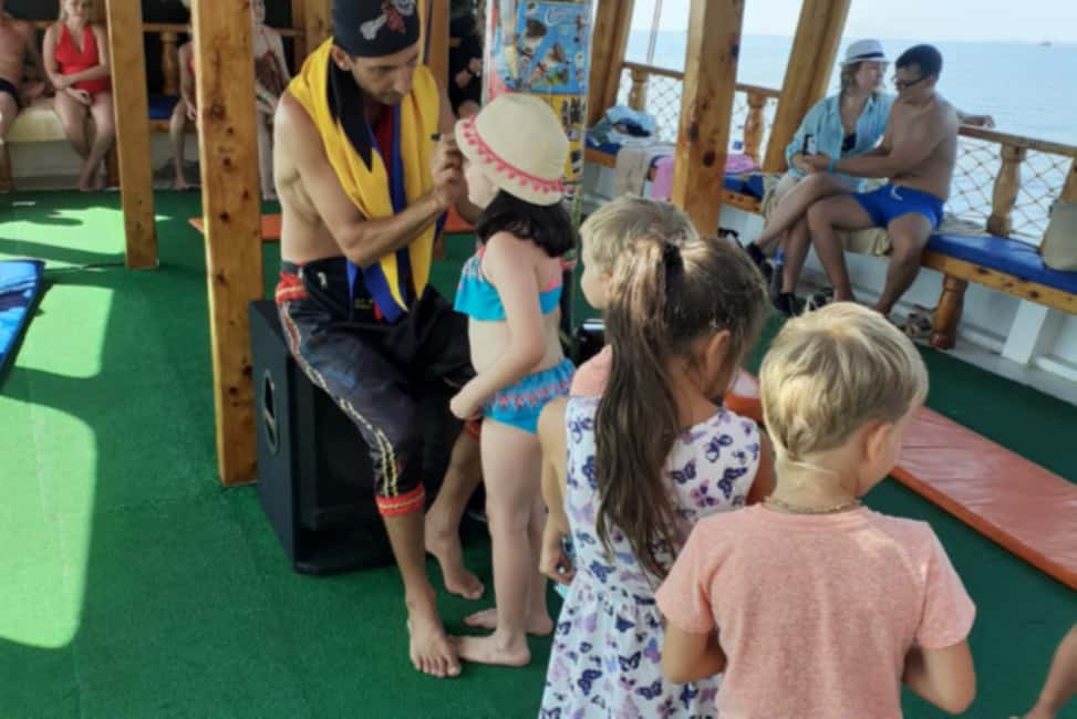 image n.9 of Alanya: Pirate Ship Cruise with Food and Swimming Stops activity in Alanya, uploaded by supplier