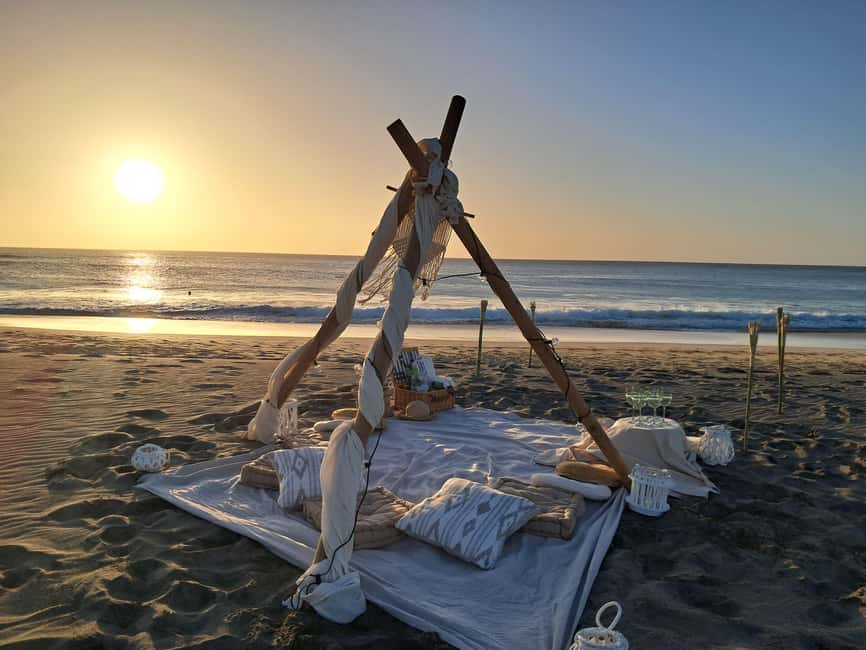 imagem n.6 de Sal: Escapadela Romântica ao Pôr-do-Sol com Vinho e Transfer de ida e volta atividade em Santa Maria, Cabo Verde, carregada pelo fornecedor