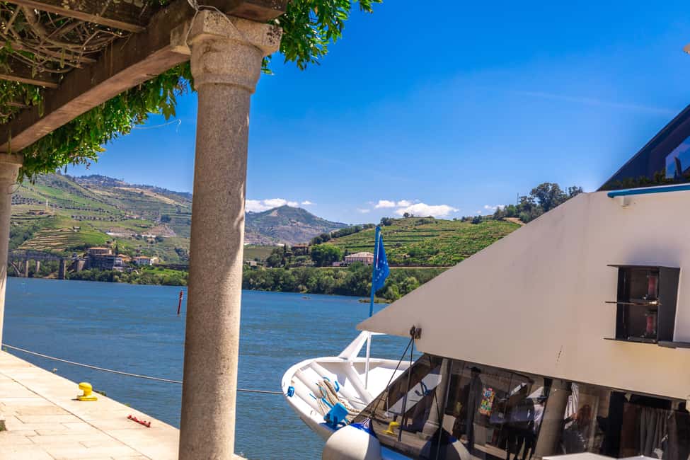 Image N°16 de De Porto : croisière sur la rivière Régua à Porto avec déjeuner à bord activité à Région Nord, Portugal, publiée par le prestataire
