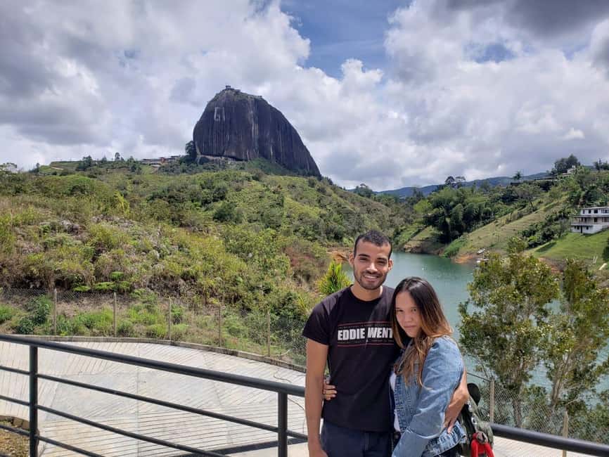 imagem n.4 de De Medellín: Tour particular à rocha El Peñón e à cidade de Guatapé atividade em Guatapé, carregada pelo fornecedor