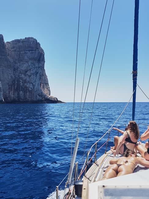 image n.11 of Alghero: Daily Sailing Experience with lunch onboard activity in Alghero, uploaded by supplier