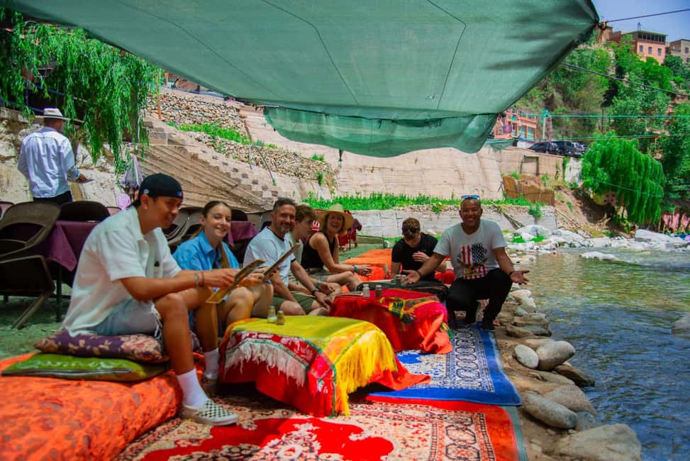 imagen n.º 4 de Marrakech: cascadas de Ourika, montañas del Atlas, guía + almuerzo actividad en Marrakech-Safí, subida por el proveedor