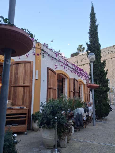 Image N°48 de TOUR DES INCONTOURNABLES D'IBIZA : Du patrimoine de l'Unesco aux plus belles plages activité à Ibiza (ville), publiée par le prestataire